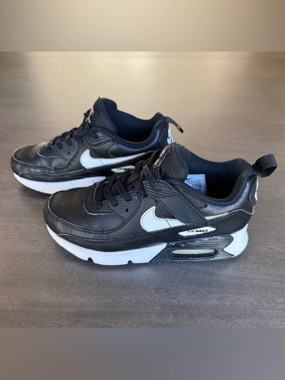 Nike Air Max 90 EasyOn Little Kids' Shoes Size 2 - Picture 4 of 8